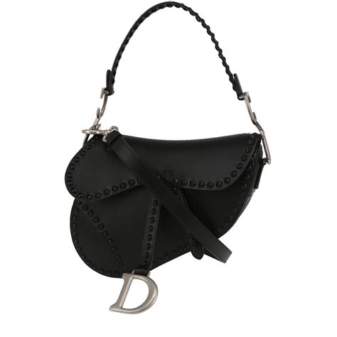 dior saddle shoulder bag.